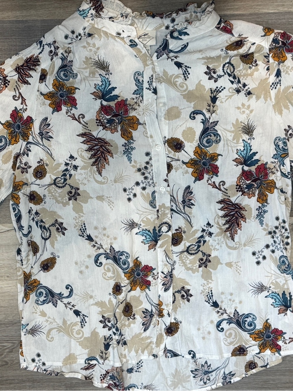 St. John's Bay White Floral Button-Front Blouse